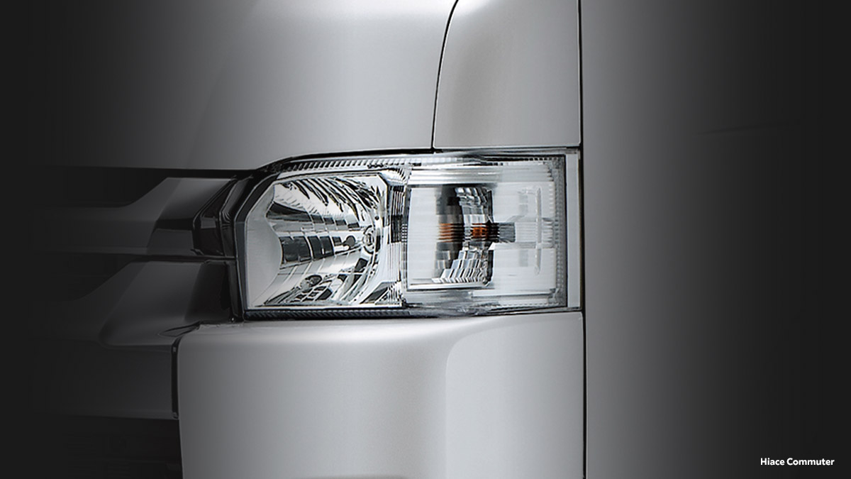 exterior hiace 4