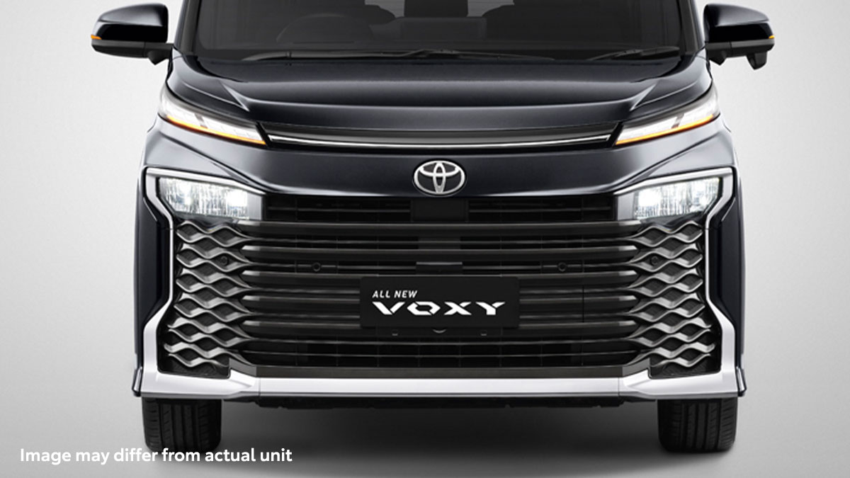exterior voxy 1