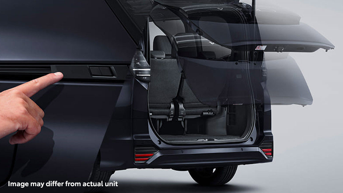 exterior voxy 4